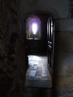 Doune Castle, de zwaluwen vliegen er rond