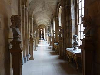 gang met beelden Castle Howard