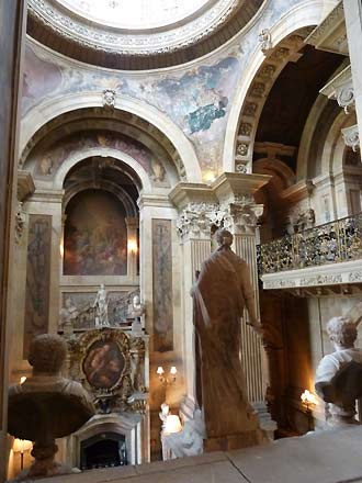 hal Castle Howard